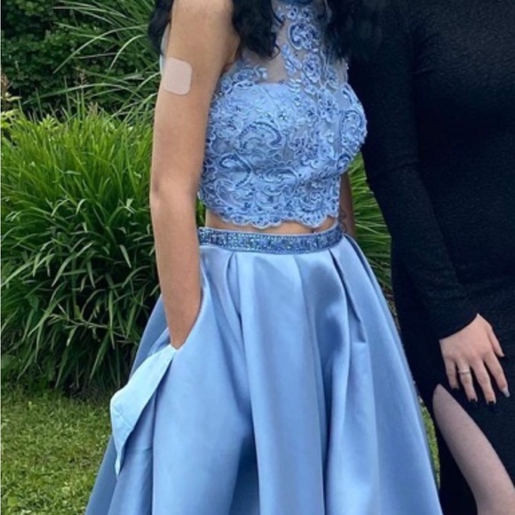 ALYCE EXCLUSIVE 2 piece prom dress - Picture 2 of 4